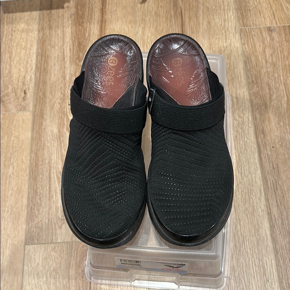 Bzees Black Slip-On Mules